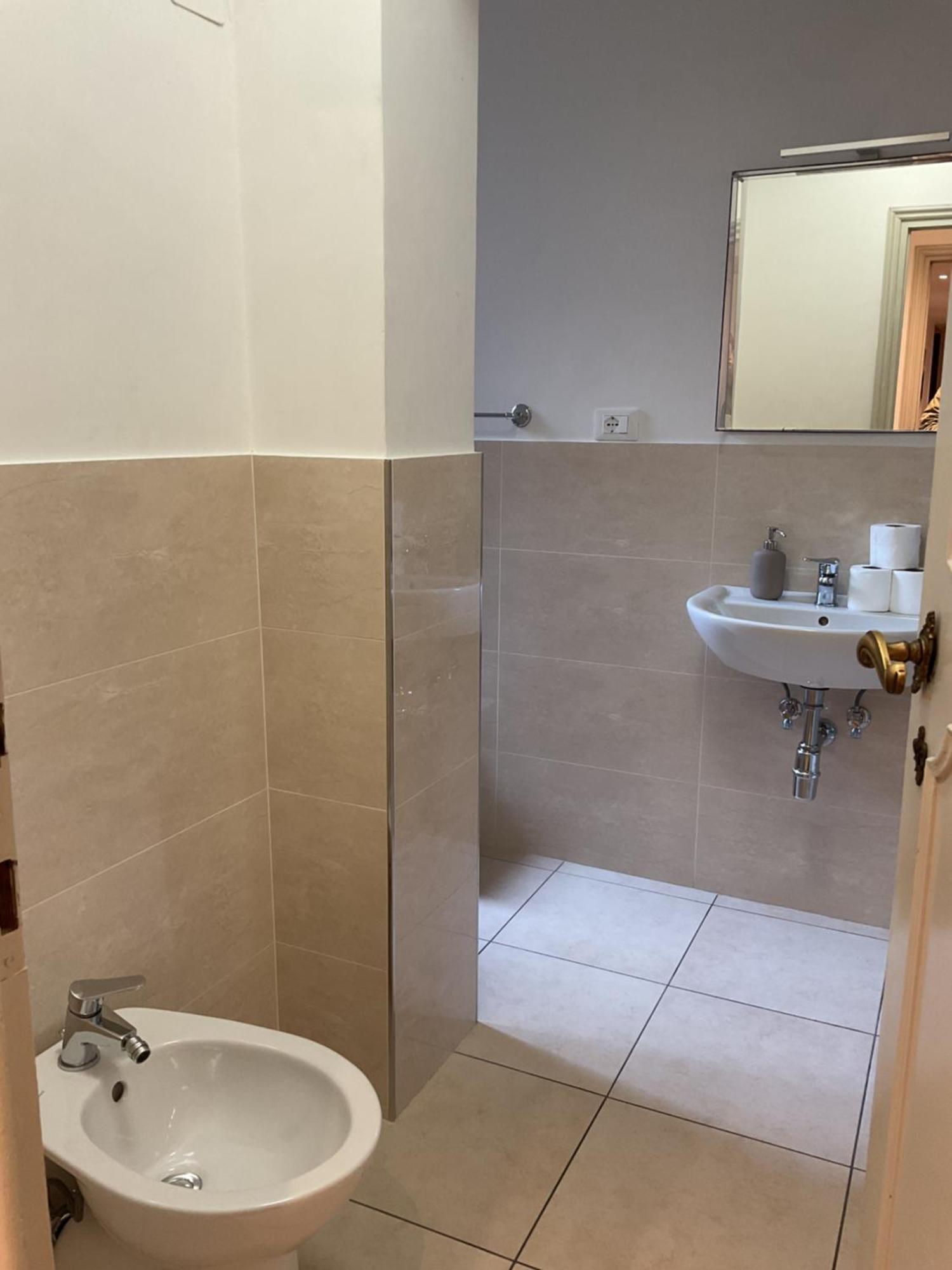 Apostoli IX Apartment Флоренция Екстериор снимка
